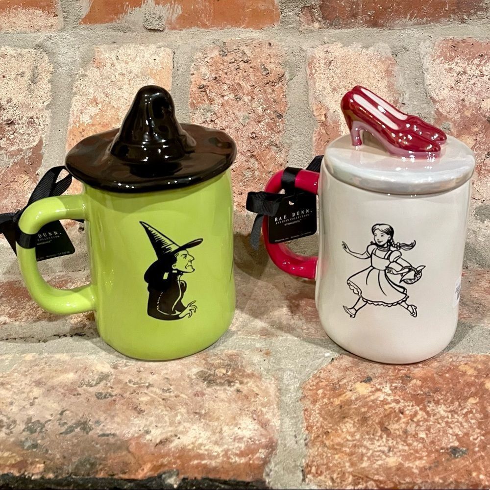 Rae Dunn Disney Wizard of Oz Mug Set Dorthy Mug Has Red Iridescent Heels Topper - Picture 5 of 8